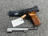 Smith & Wesson 41 .22LR w/ box, 3 magazines and extra barrel - Image 2 of 7