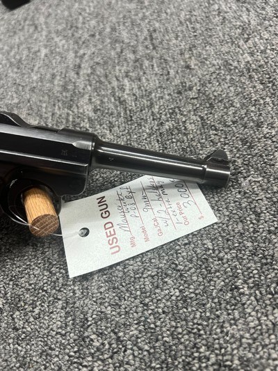 Matching 1941 Mauser P-08 Luger 9mm w/ 2 holsters - Image 6 of 8
