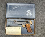 Clean Smith & Wesson 52-2 .38 Special Wadcutter w/ box & 2 mags - Image 1 of 7