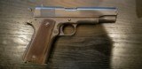 Colt 1911A1 - 5 of 8