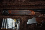Almost "new" Browning 725 Citori O/U Sporting shotgun, 30" barrels, Right Handed - 4 of 14