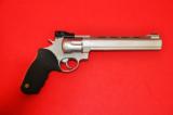 TAURUS RAGING BULL .44 MAG. - 1 of 7