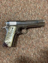 Colt 1911 US Army - 1 of 2