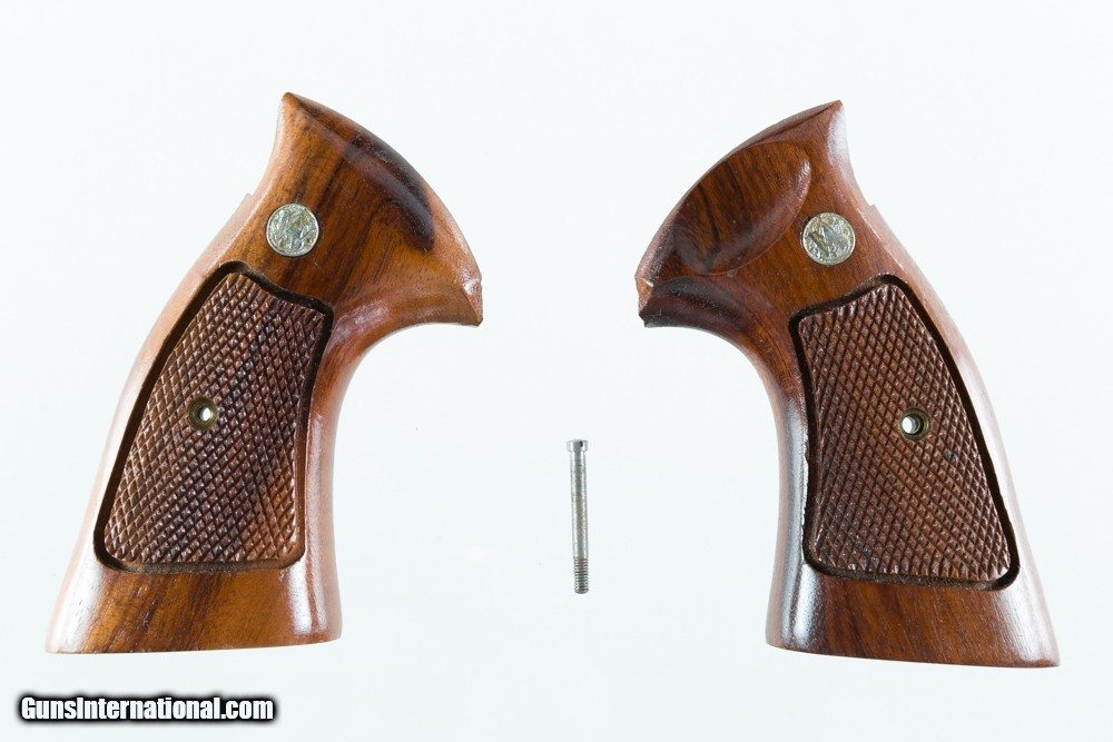 Smith & Wesson K Frame Target Grips Goncalo Alves MINT 1970's