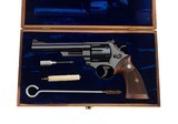Smith & Wesson Model 57 .41 Magnum 1st Year Mfd. 1965 Cokes & Velour Case 99% - 2 of 5