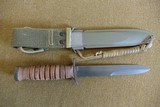 CASE WWII U.S. M3 UNISSUED TRENCH KNIFE - 2 of 15