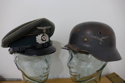 WWII GERMAN HELMET & VISOR HAT ** VETERAN RETURN DOCUMENTATION **