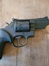 S&W Model 19-4 Snub .357 - 6 of 11