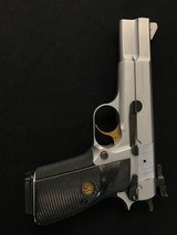 Browning Hi Power - 6 of 15