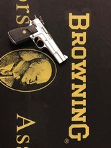 Browning Hi Power - 14 of 15