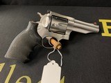 Ruger Red Hawk .44 Magnum - 1 of 12