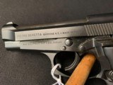 Beretta Model 84 f .380 acp - 3 of 5