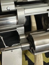 Smith & Wesson 686-1 ~ .357 MAGNUM - 4 of 4