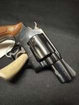 Smith & Wesson 37 ~ .38 special ~ Air-weight - 3 of 7