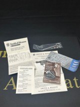 Smith & Wesson 38 Airweight Bodyguard ~ .38 special - 5 of 7