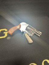 Smith & Wesson 38 Airweight Bodyguard ~ .38 special - 2 of 7