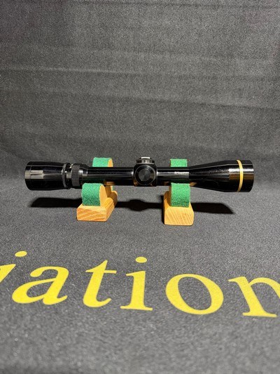 Leupold Vari-X III 2.5x8 Gloss - Image 1 of 3