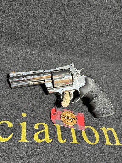 Colt Anaconda ~ 44 magnum - Image 1 of 5
