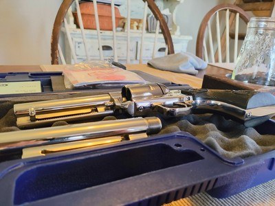 Colt Single Action Army .45 3rd gen nickel - Image 6 of 13