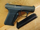 H&K P7 M8 9mm - 1 of 15