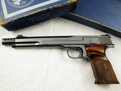 S&W Model 41 1st Year production 4- Digit Serial 3319 with Original Box Near Mint