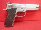 Smith & Wesson Model 5906 9mm 4" Barrel Stainless Steel DA/SA Semi Automatic Pistol 1994mfg - 1 of 18