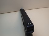 Glock 22 Gen 2 .40S&W 4.5" Barrel Semi Auto Pistol w/ 10rd Mag - 10 of 17