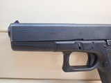Glock 22 Gen 2 .40S&W 4.5" Barrel Semi Auto Pistol w/ 10rd Mag - 8 of 17