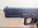 Glock 22 .40S&W Gen 3 4.5" Barrel Semi Auto Pistol w/ 15rd mag - 8 of 17