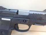 Ruger SR9c 9mm 3.5" Barrel Semi Auto Pistol w/10rd Mag ***SOLD*** - 4 of 15