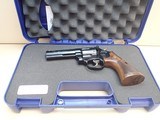 Smith & Wesson Model 586-8 Distinguished Combat Magnum .357 Magnum 4" Barrel Blued Finish L-Frame Revolver - 18 of 19