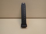 Glock 22 Gen 2 .40S&W 4.5" Barrel Semi Auto Pistol w/ 10rd Mag, Holster ***SOLD*** - 14 of 16