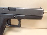 Glock 22 Gen 2 .40S&W 4.5" Barrel Semi Auto Pistol w/ 10rd Mag, Holster ***SOLD*** - 4 of 16