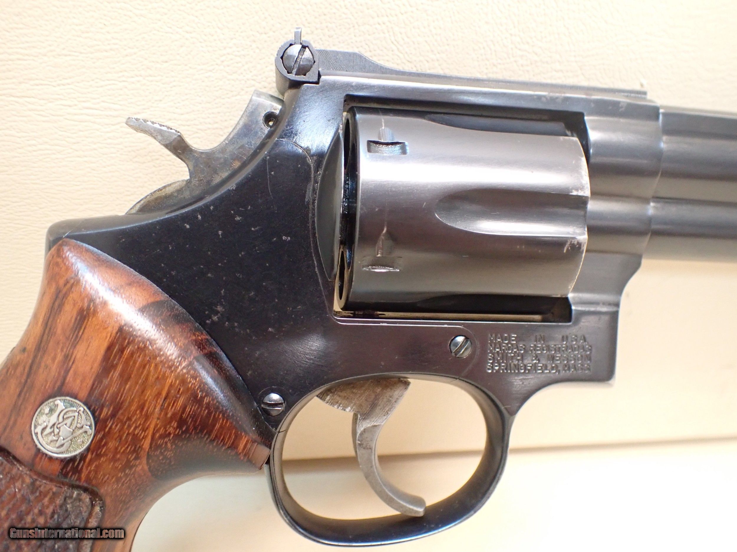 Smith And Wesson Model 586 Distinguished Combat Magnum No Dash 357 Magnum 4 Barrel Blued Finish 5445