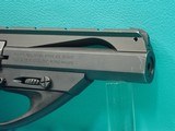 Beretta U22 Neos .22LR 4.5"bbl Black Pistol MFG 2012 - 4 of 16