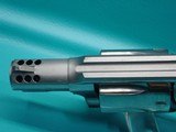 Taurus 606 .357Mag 2" Ported bbl Stainless Revolver - 9 of 20