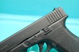 Glock 22 Gen 2 .40S&W 4.5