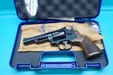 Smith & Wesson Model 19 Classic .357 Mag 4.25"bbl Blue Revolver LNIB ***SOLD*** - 16 of 18