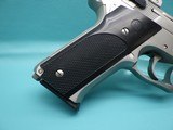 Smith & Wesson Model 659 9mm 4
