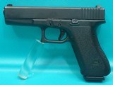 Glock 22 Gen 2 .40S&W 4.49