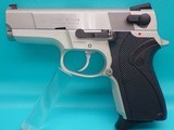Performance Center Smith & Wesson 4006 