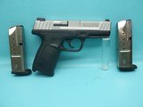 Smith & Wesson SD40VE 40s&w 4"bbl Pistol W/two 10rd Mags - 1 of 21