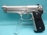 Beretta 92FS Inox 9mm 4.9
