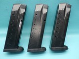 Smith & Wesson M&P40 .40S&W 4.25"bbl W/ Factory Box & Three 15rd Mags. - 22 of 24