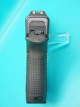 Glock 19 Gen 4 9mm 4"bbl Pistol W/ Night Sights & 2 Factory Mags. - 12 of 24