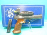 Smith&Wesson Model 41 .22LR 5.5