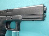 Glock 22 Gen 3 .40S&W 4.48"bbl Pistol W/ Two Mags - 5 of 25
