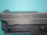 Sig Sauer P229 .40S&W 3.9