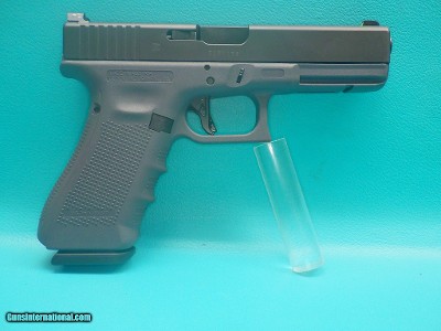Glock 17 Gen 4 9mm 4.5" Bbl 17+1 Three Mags, Aftermarket Parts and SKB Hard Case - Image 2 of 25