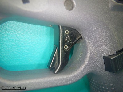 Glock 17 Gen 4 9mm 4.5" Bbl 17+1 Three Mags, Aftermarket Parts and SKB Hard Case - Image 11 of 25